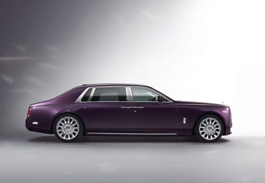 Rolls-Royce Phantom EWB 2017 года  (WW) (фото 1 из 27)
